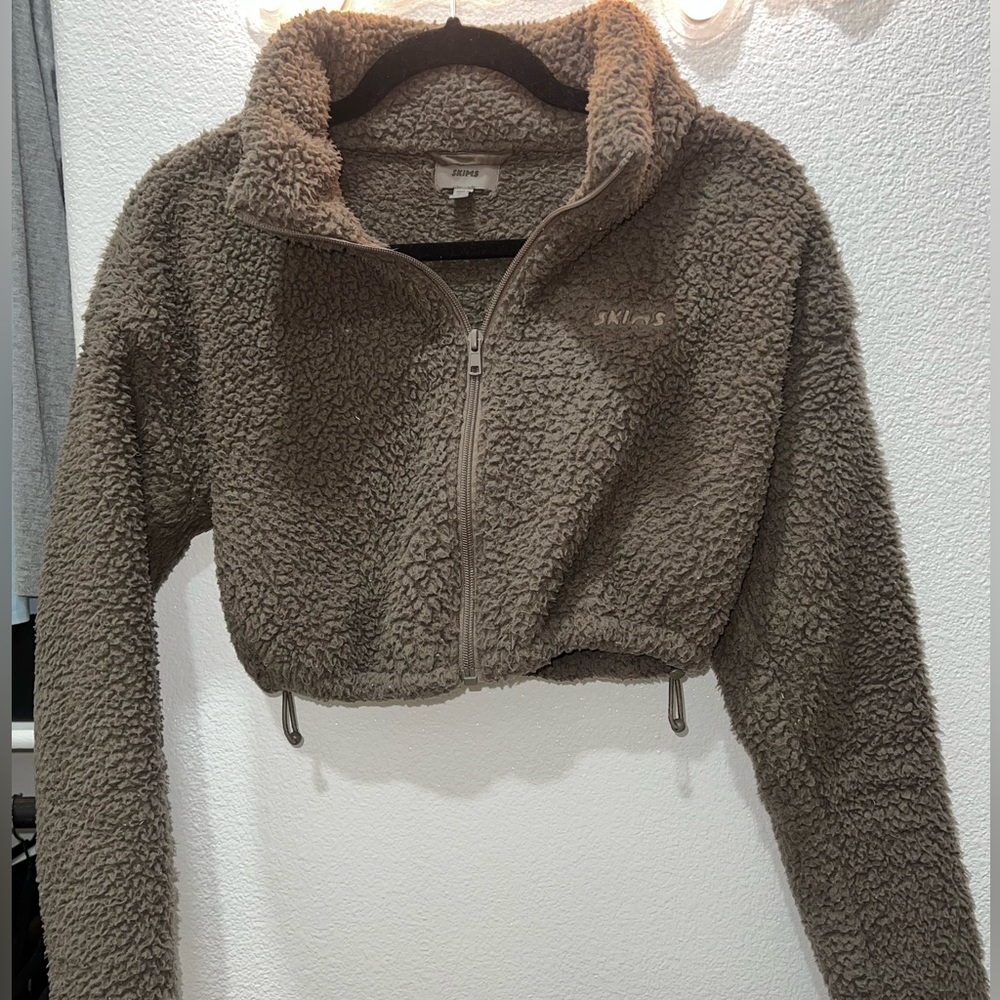 SKIMS TEDDY ZIP UP CROP JACKET Amethyst